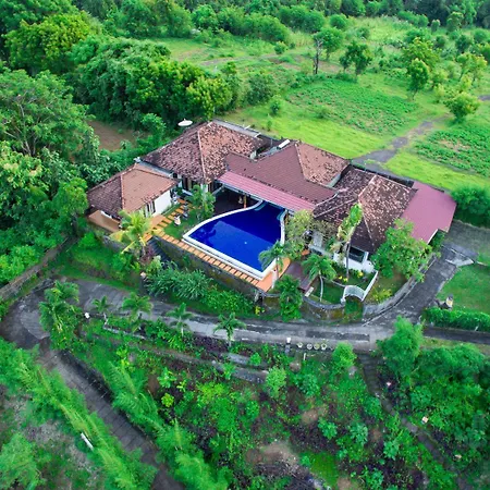 The Dharma Lovina - Mountain, Sea & Sunset View - Private Villa W Starlink - 5Br Exterior photo