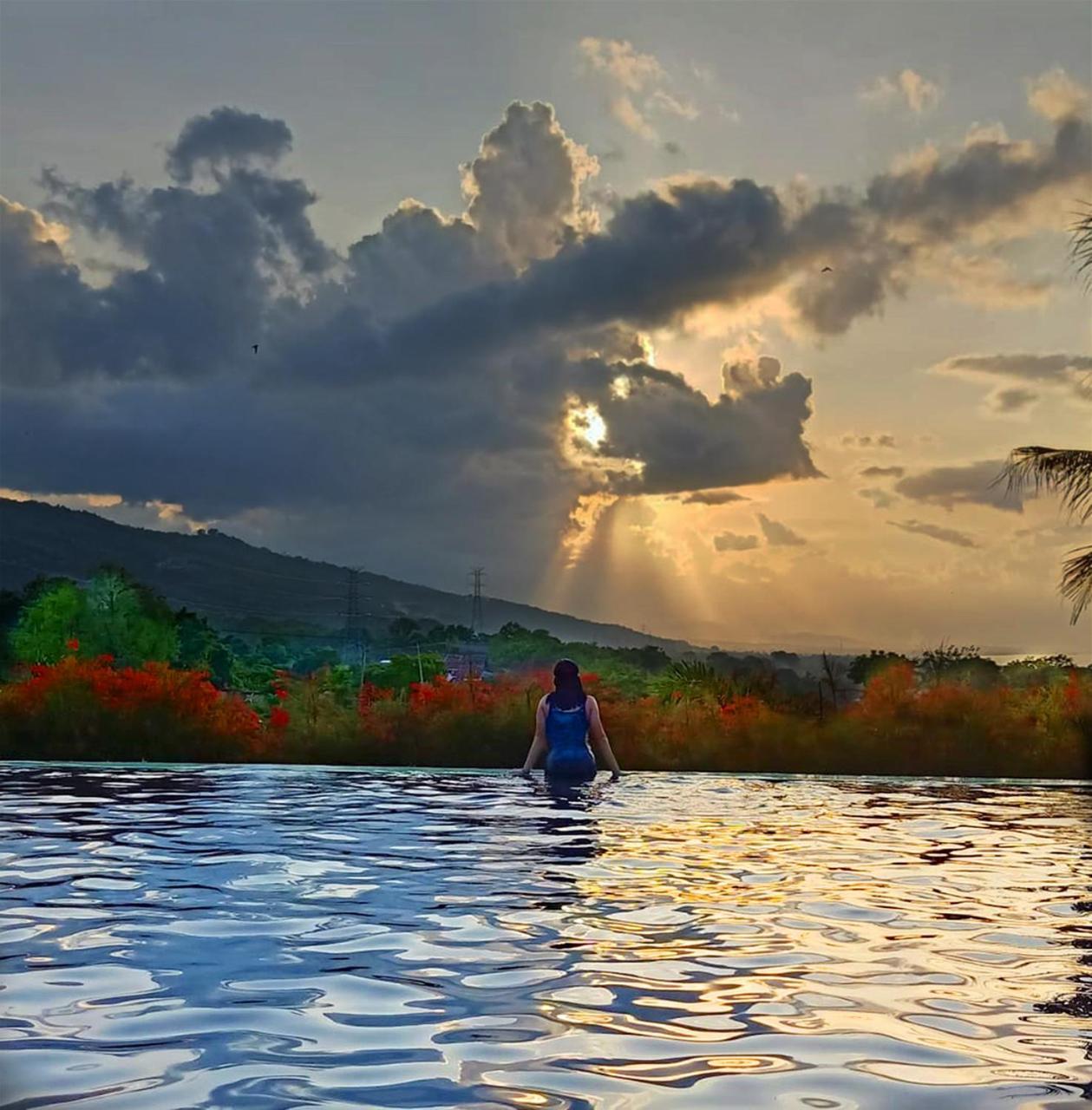 The Dharma - Mountain, Sea & Sunset View - Private W Starlink - 5br * Lovina